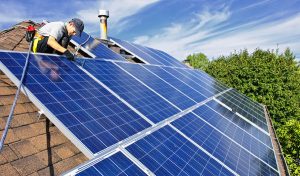 Service d'installation de photovoltaïque et tuiles photovoltaïques à Champcueil